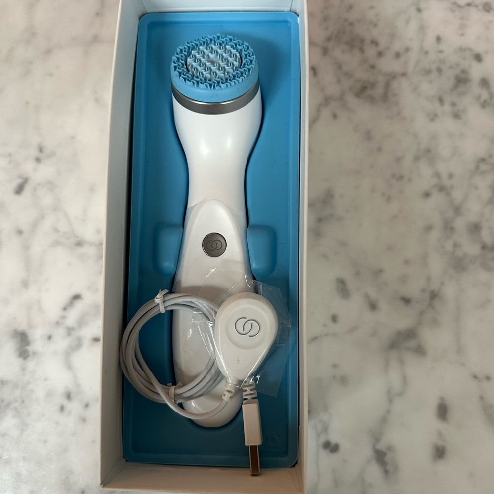 LumiSpa AgeLOC Facial Cleansing Device
